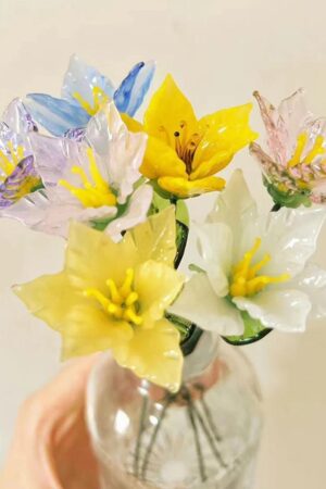 White Glass Narcissus, Pink Glass Daffodil, Yellow Glass Flower, Custom Glass Figurine, Table Centerpiece, Anniversary gift for Her