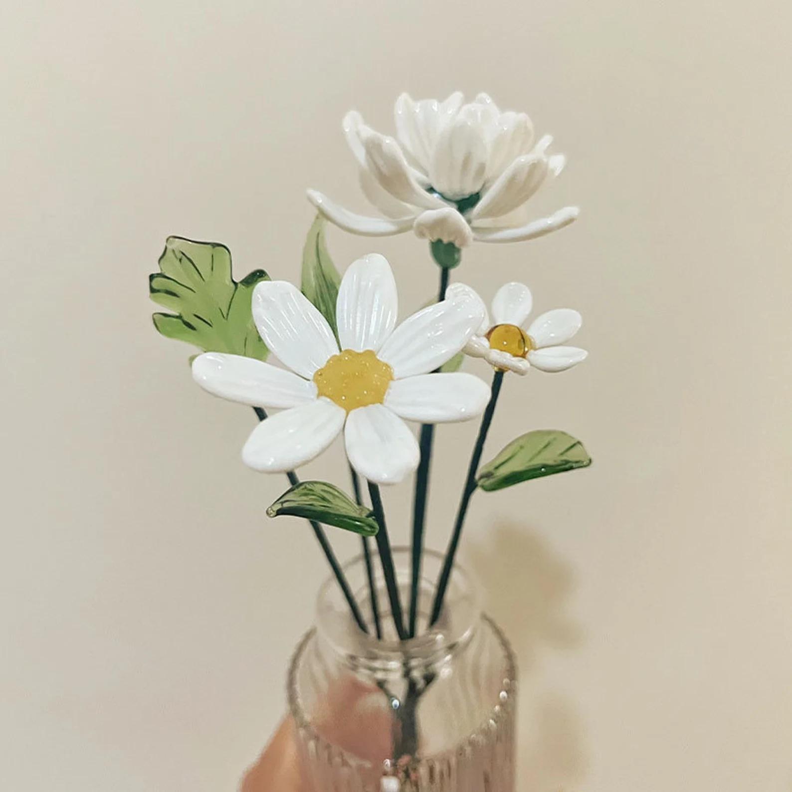 Handmade White Glass Daisy Figurine: Custom Chrysanthemum Flower Decor - Image 3
