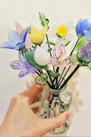 Glass Birth Flower Figurine, Handmade Glass Narcissus/Tulips/Lavender, Boho Birth Flower, Unique Birthday Gift for Her, wife, mom, sister