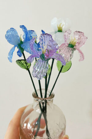 Glass Feb Birth Flower, Glass Iris in Purple/Blue/White/Pink Yellow, Handmade Glass Flower Figurine, Glass Decor for Table, Birthday Gift